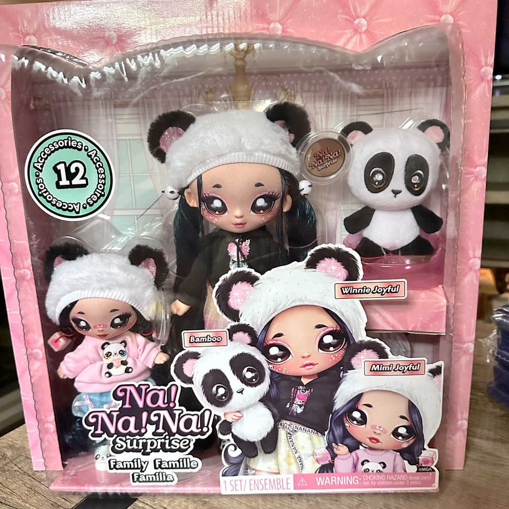 Na!Na!Na Suprise Family 🩷🐼